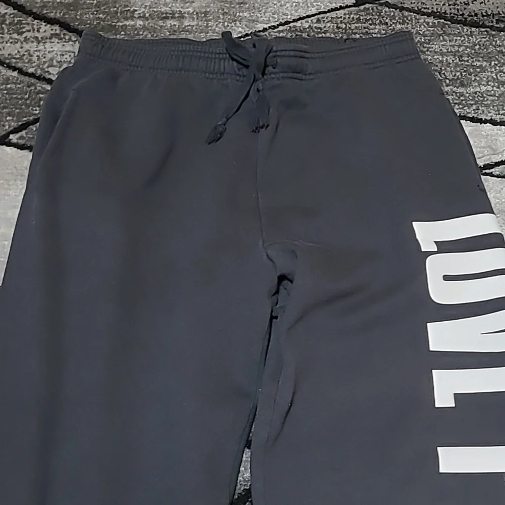 VS PINK 2013 EXTRA OVERSIZED FIT BOYFRIEND LOGO SWEATPANTS JOGGERS